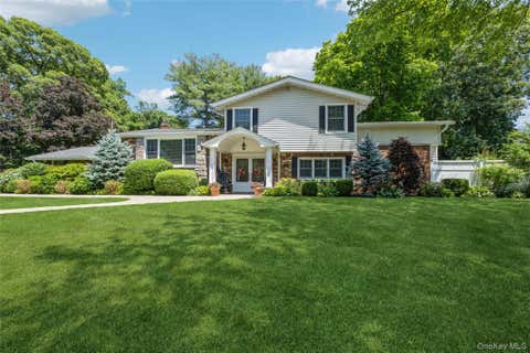 Photo of 43 Viola Drive, Glen Cove, NY 11542 (MLS # 1019856)