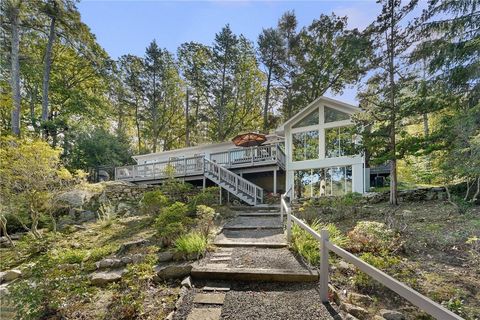 40 Perch Bay Road Waccabuc NY 10597