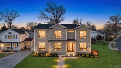 2 Poppy Lane Levittown NY 11756