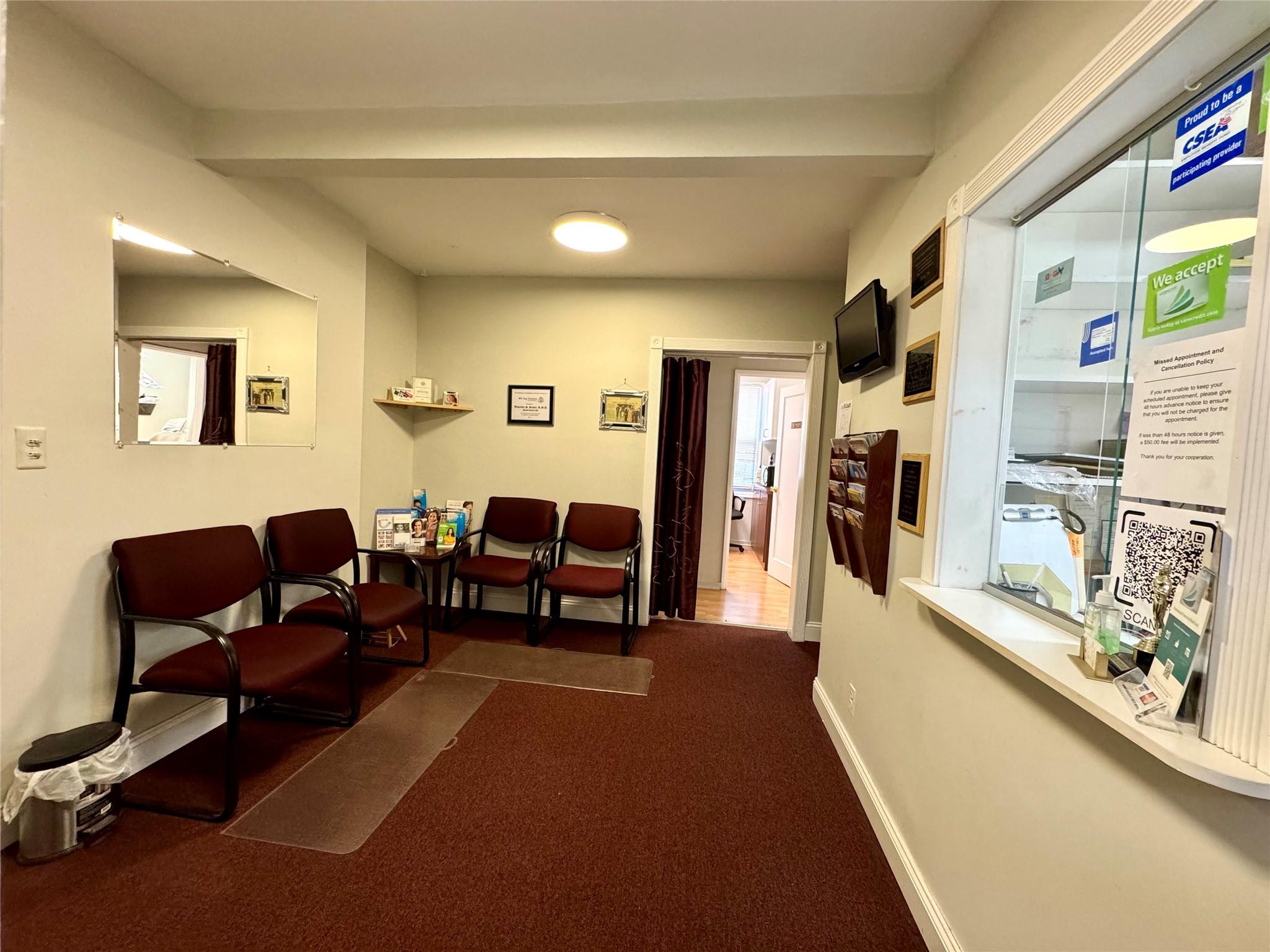 1 Burbank Street 1B