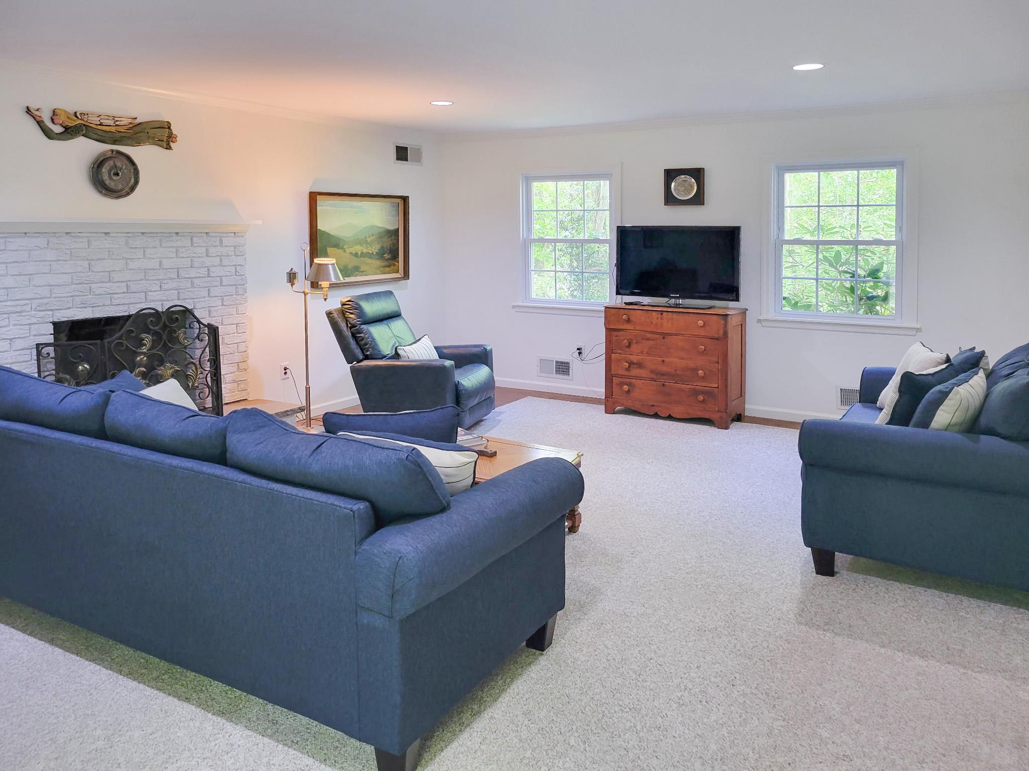 10 Catherine Place, Katonah, New York image 12