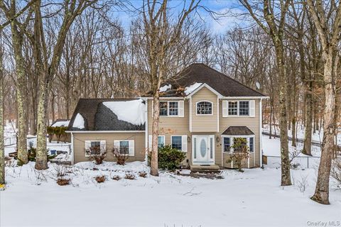 Photo of 169 Hickory Street, Port Jefferson, NY 11776 (MLS # 957497)