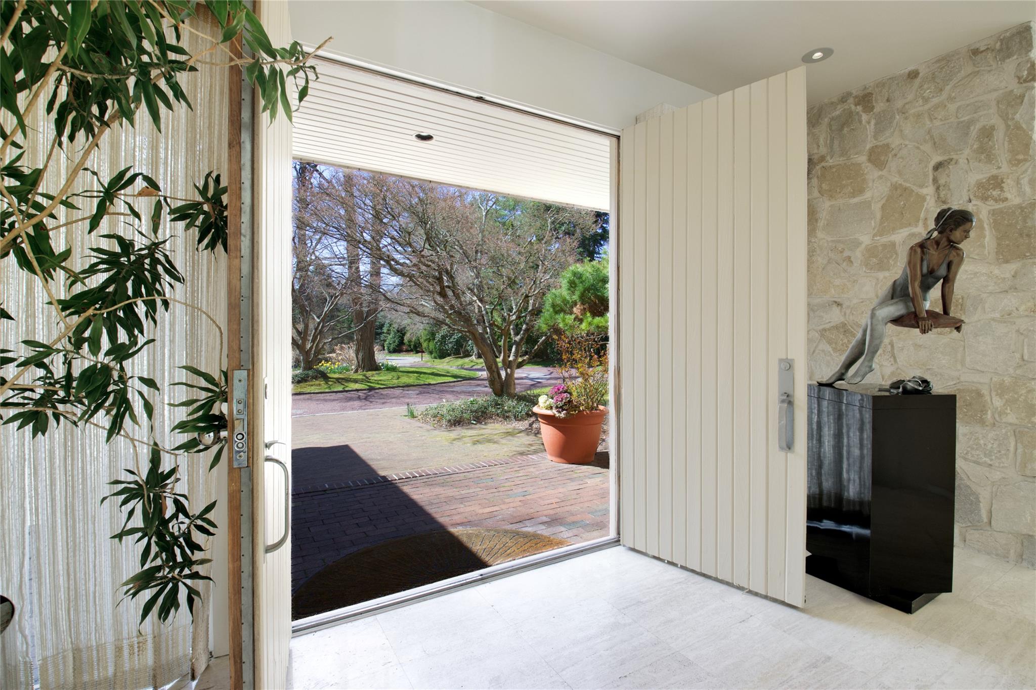 12 Shelter Lane