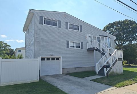 Photo of 173 Cedar Street, Freeport, NY 11520 (MLS # 921199)