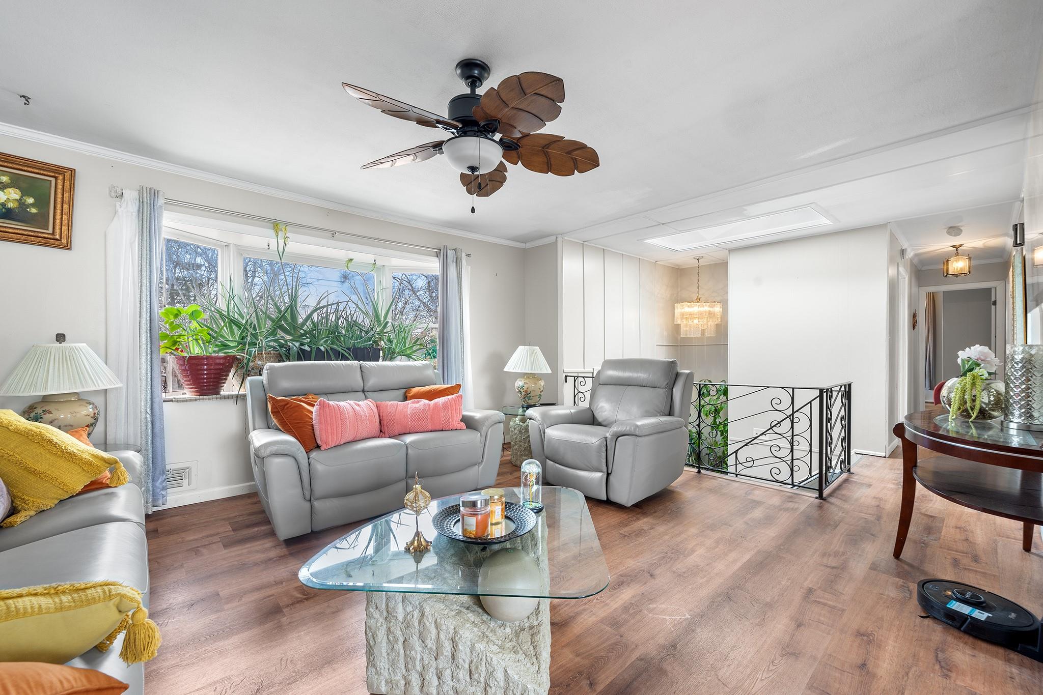 747 Broadway, Brentwood, New York image 5
