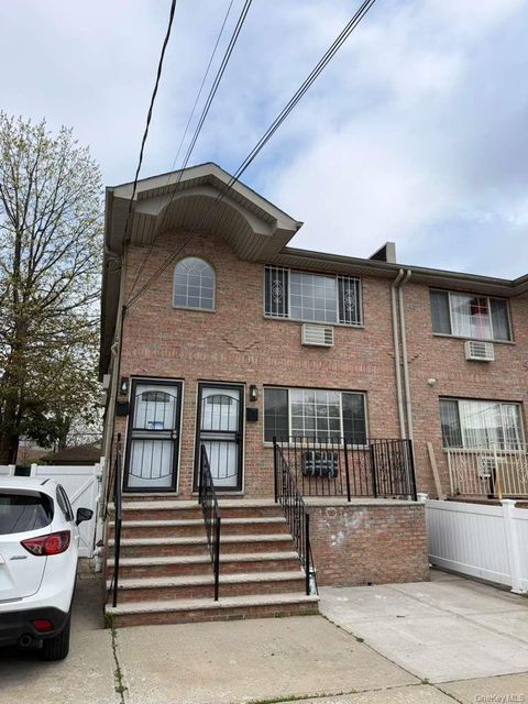 Photo of 14547 224th Street, Springfield Gardens, NY 11413 (MLS # 989964)