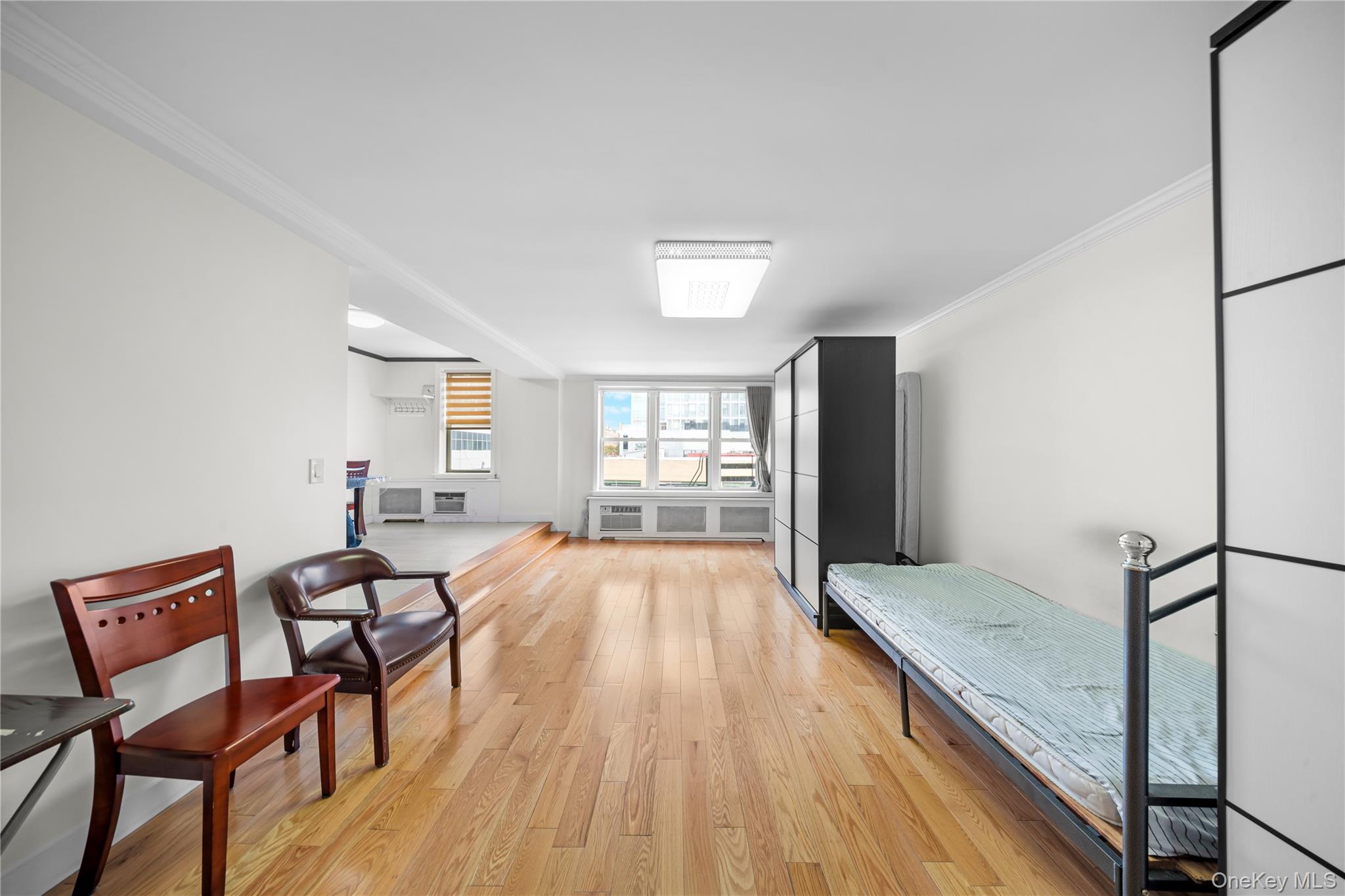 134-54 Maple Avenue 3W