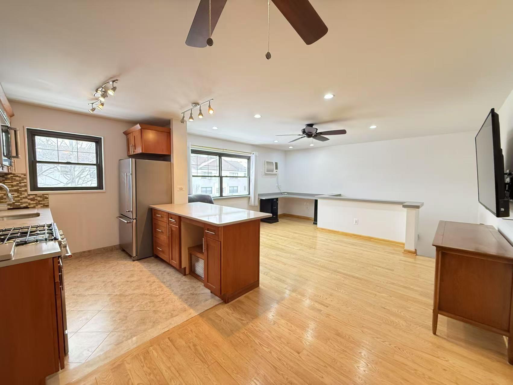 67-49 136th St St #B, Kew Garden Hills, New York image 3