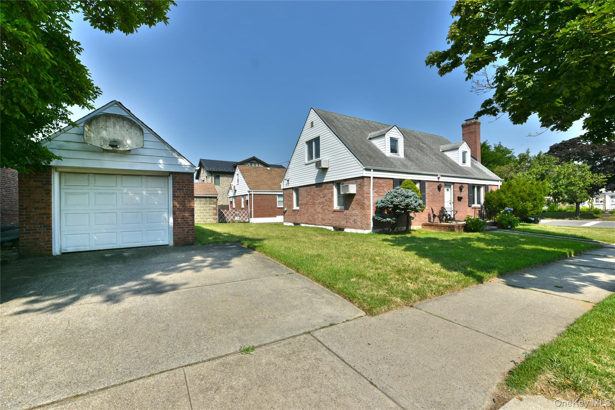 18418 69th Avenue - Photo 2