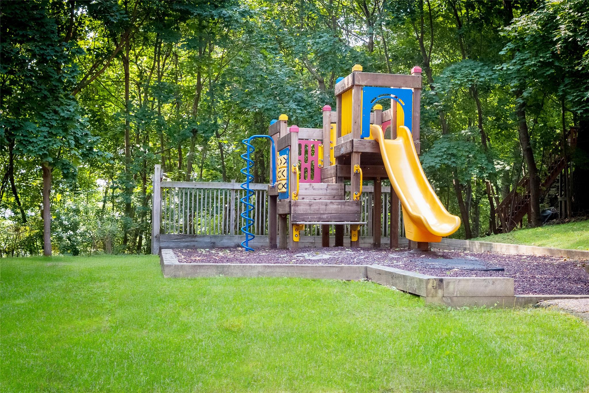 52 Round Hill Road, Dobbs Ferry, New York image 28
