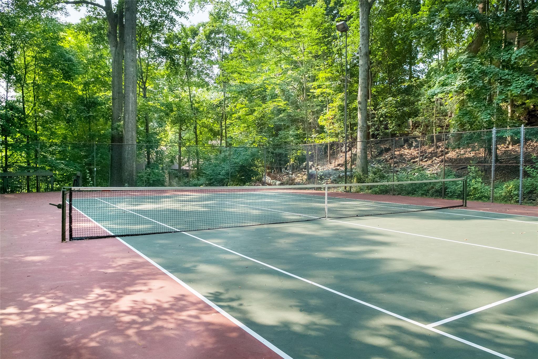 52 Round Hill Road, Dobbs Ferry, New York image 25