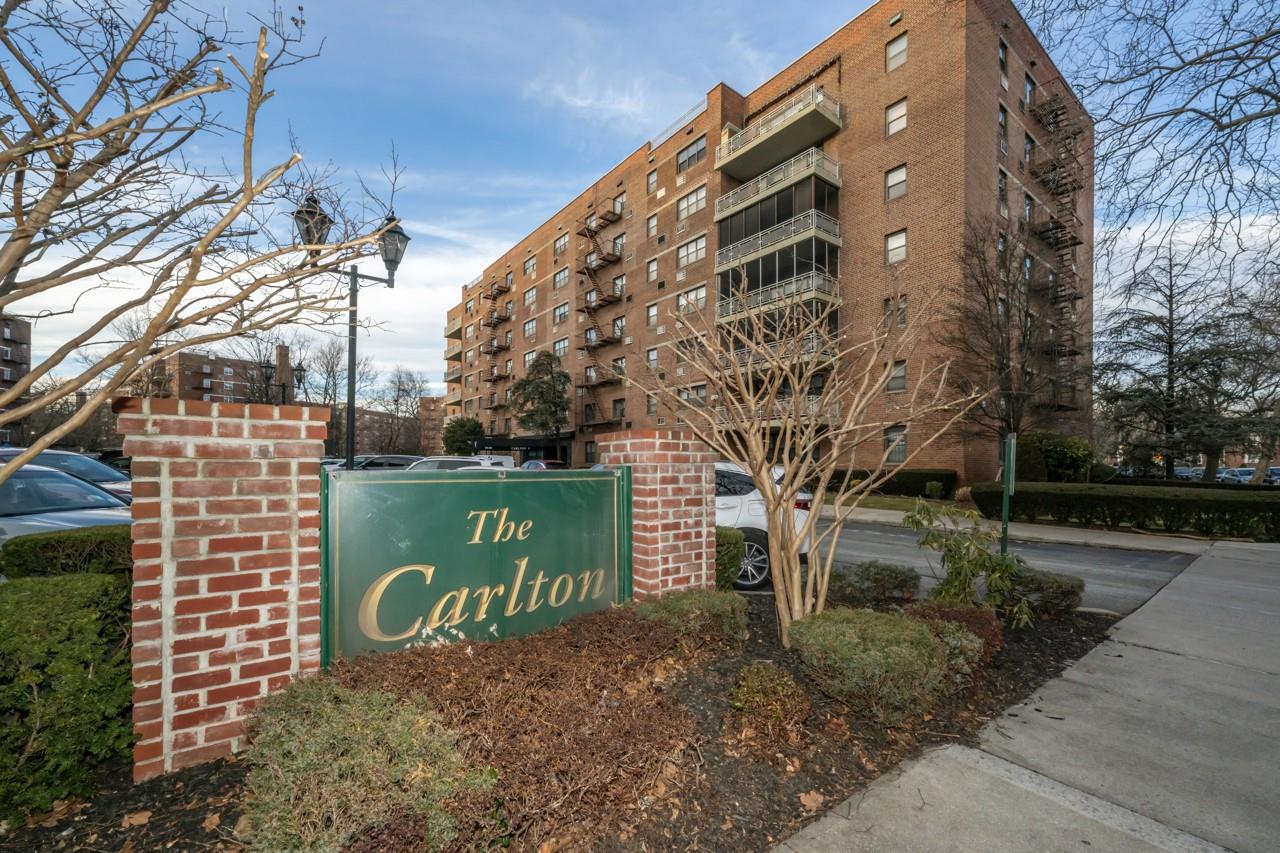 88-29 155 Avenue #2M, Howard Beach, New York image 1