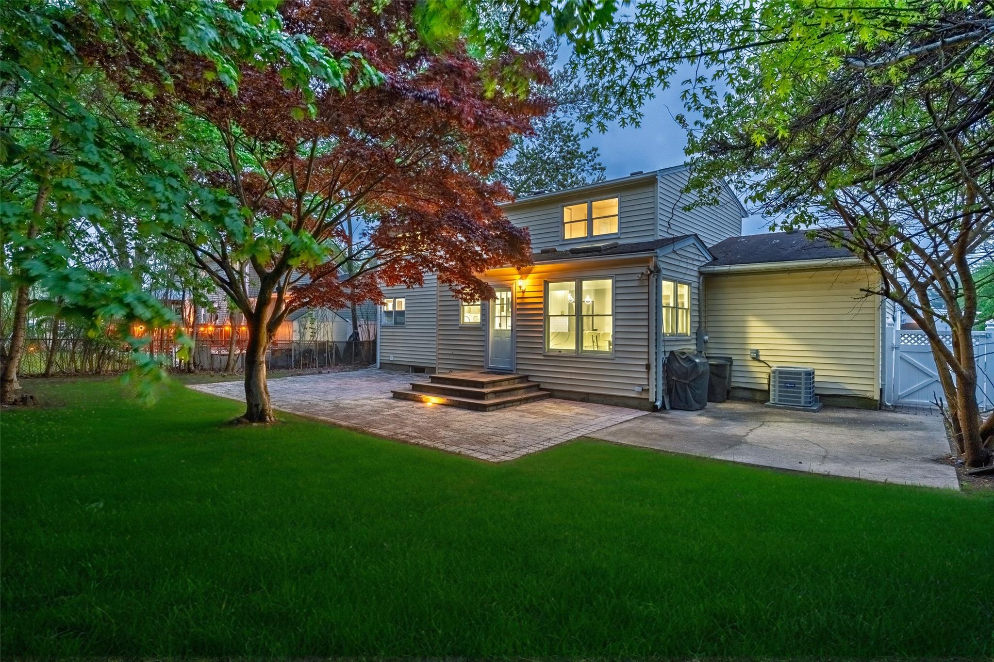 17 Pompano Lane, Massapequa Park, New York image 33