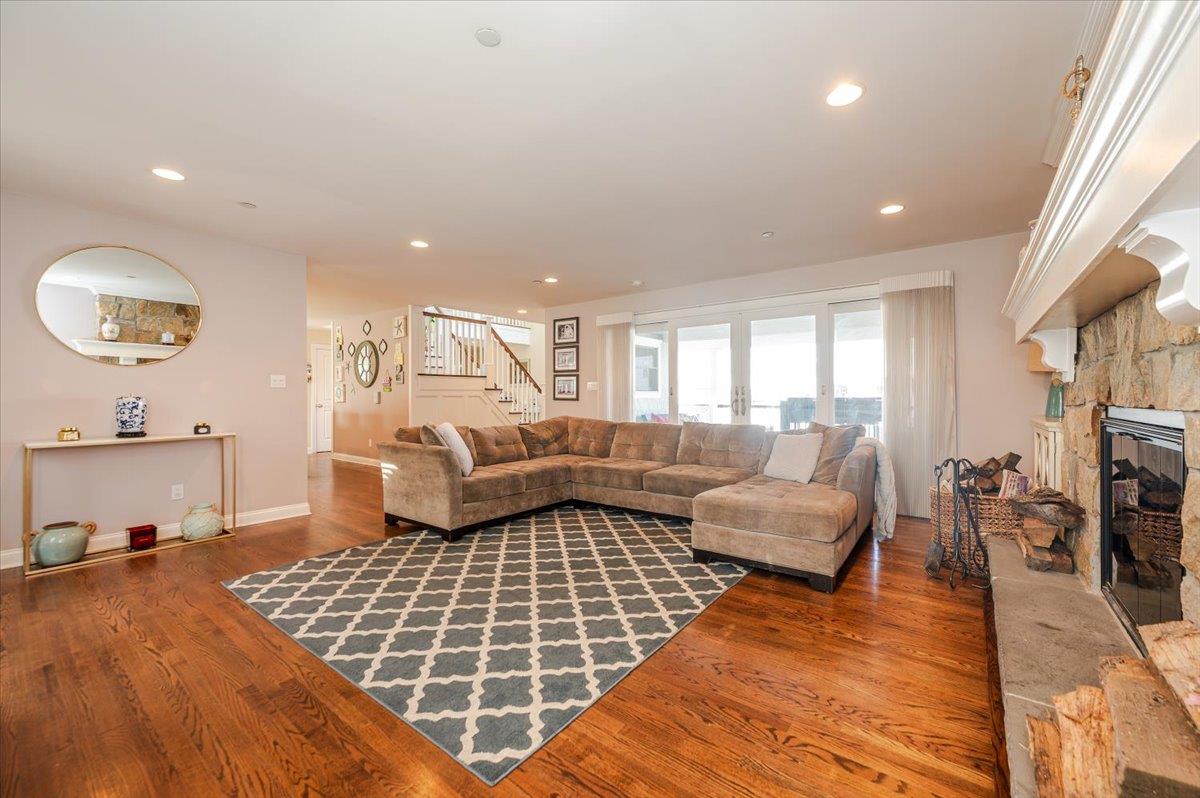 95 Illinois Avenue, Long Beach, New York image 9