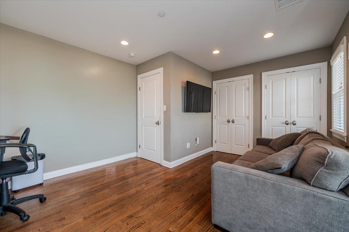 95 Illinois Avenue, Long Beach, New York image 25