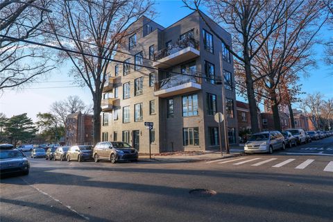 MLS: 838042