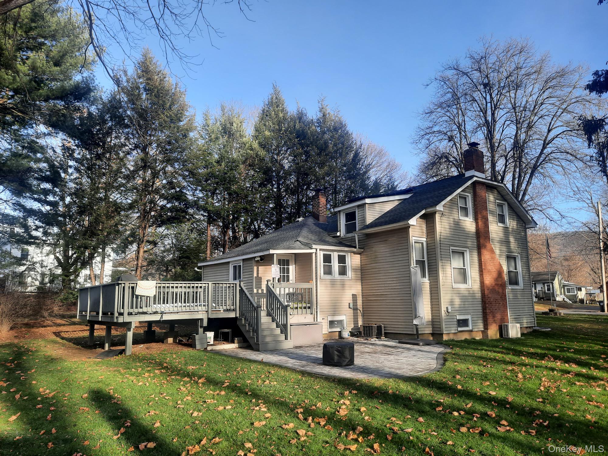 23 Valley Avenue