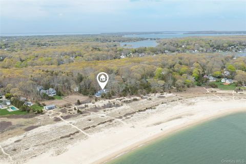 Homes For Sale - 1480 Old Wood Path<br/> Southold, NY 11971