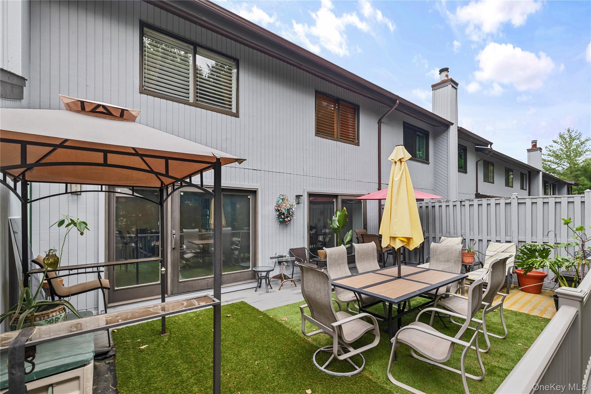 83 Foxwood Drive