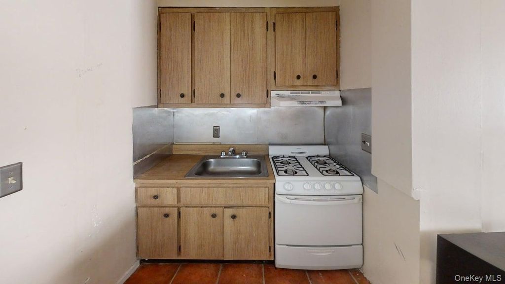 Photo of 30 Fleetwood Avenue #5J, Fleetwood, NY 10552 (MLS # 964925)