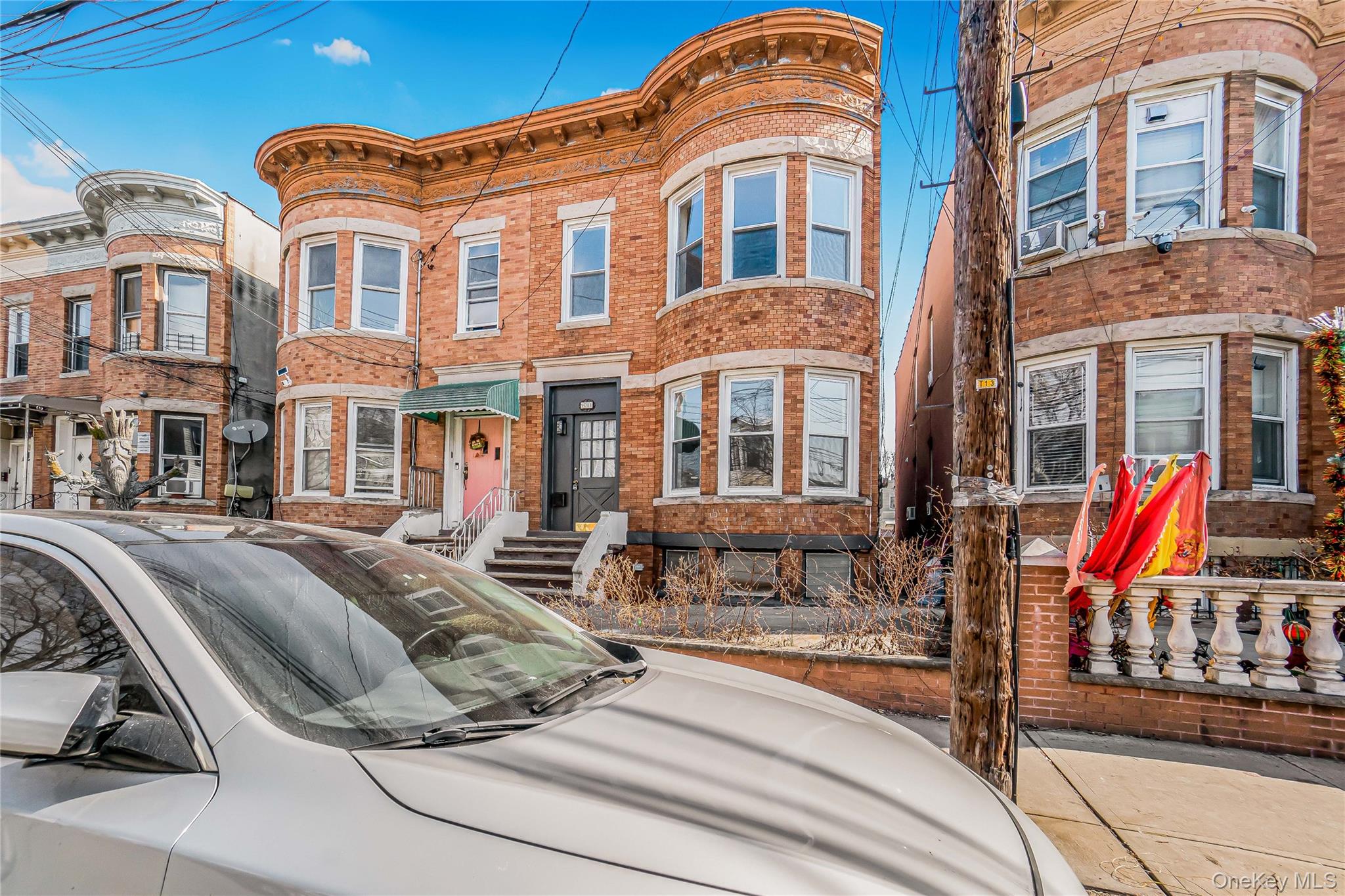 9011 77th Street - Photo 3