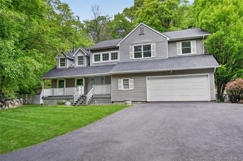 Homes For Sale - 2 Scandell Court<br/> Tomkins Cove, NY 10986