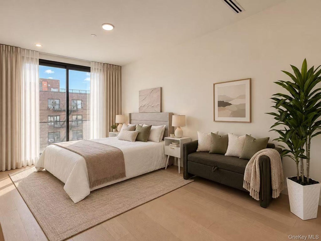 Photo of 132-51 41st Road #4C, Flushing, NY 11355 (MLS # 1060580)