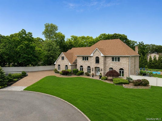 15 TEAL CRES, GREAT RIVER, NY 11739 - Image dc695ca39b3760da0edb7e7b2ab8e787/2345885501