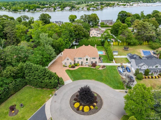 15 TEAL CRES, GREAT RIVER, NY 11739 - Image dc695ca39b3760da0edb7e7b2ab8e787/2472677281