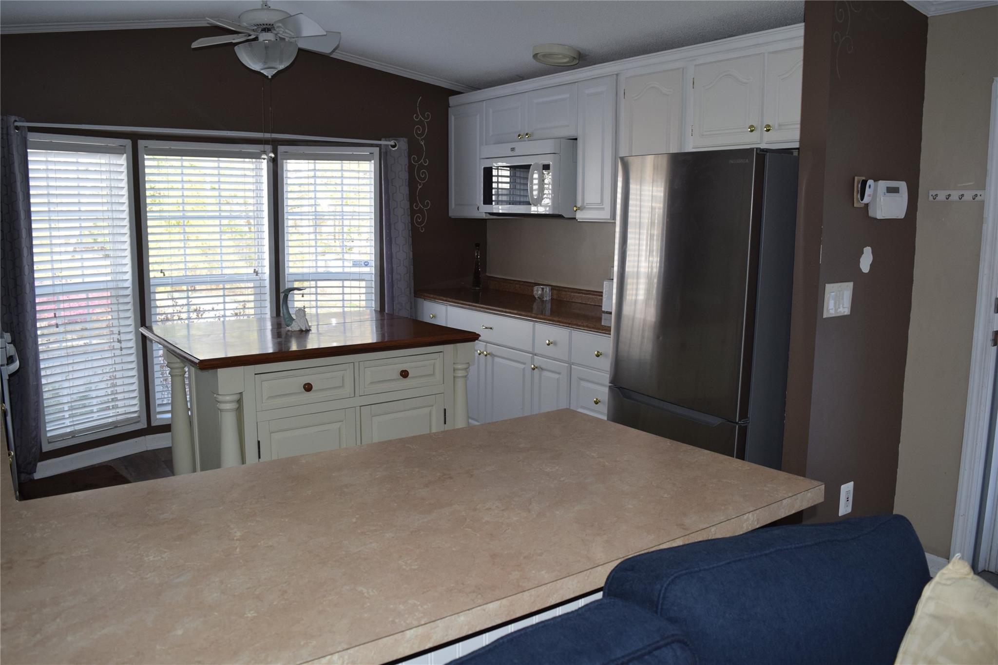 658 Sound Avenue #C8, Calverton, New York image 5