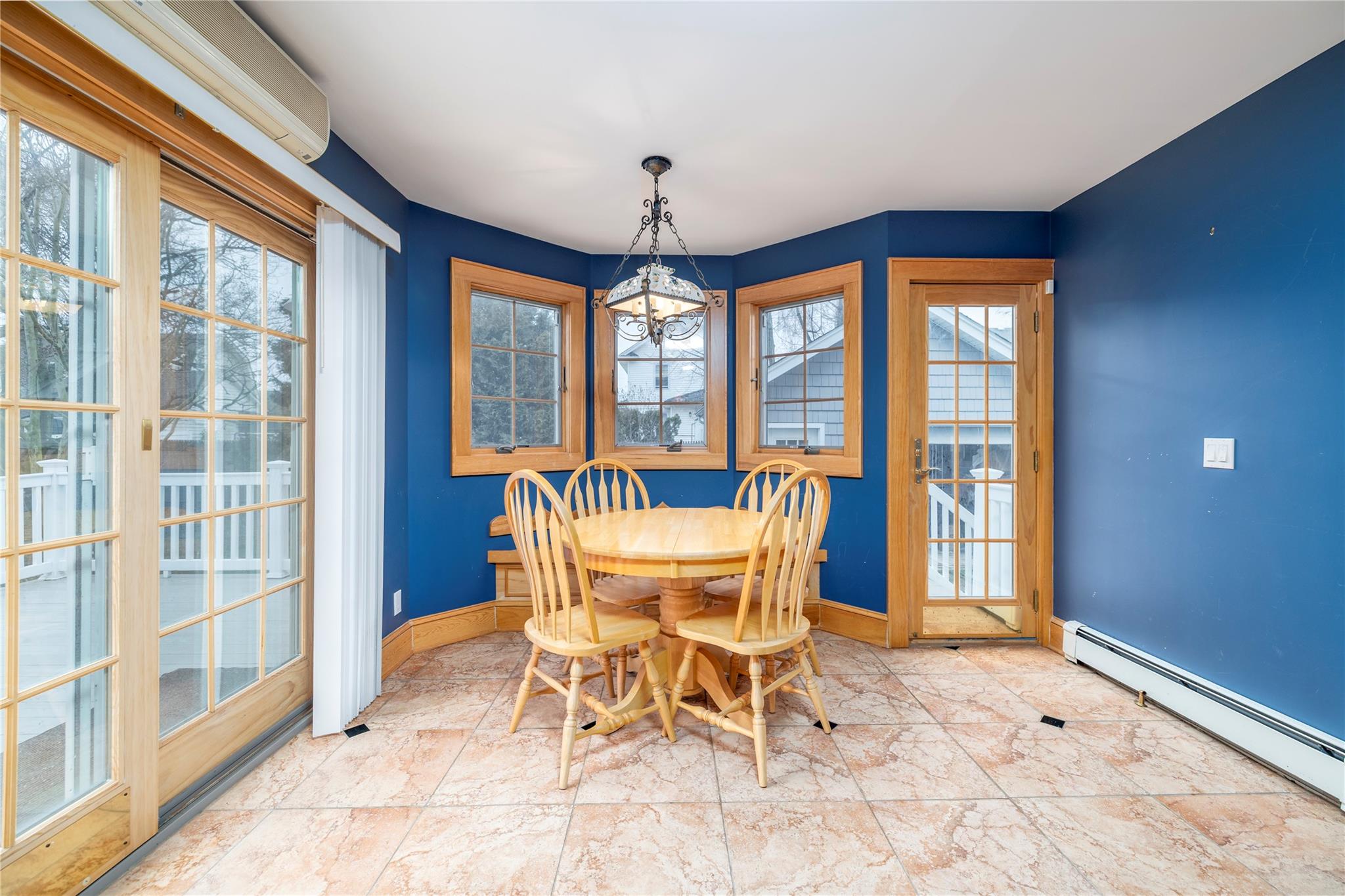 158 S Forest Avenue, Rockville Centre, New York image 12