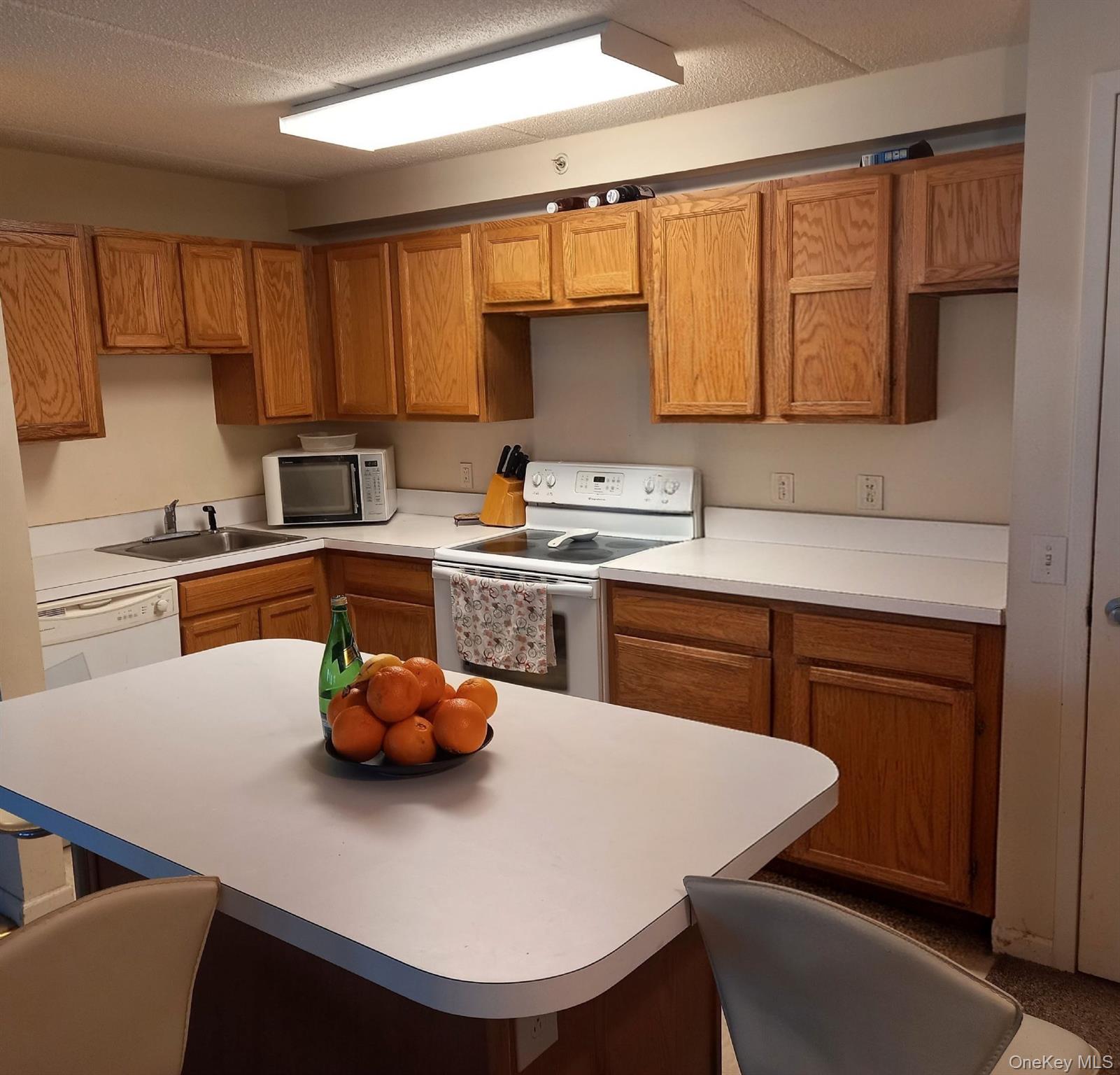 7914 Rockaway Beach Boulevard 2R