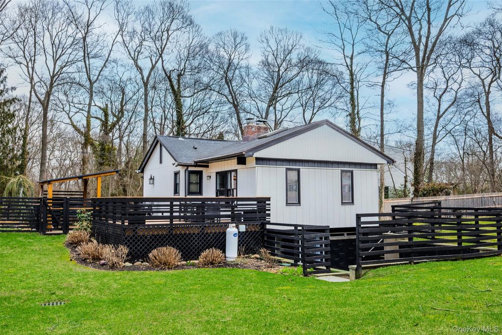 Photo of 28 Old Cow Path, Miller Place, NY 11764 (MLS # 978659)