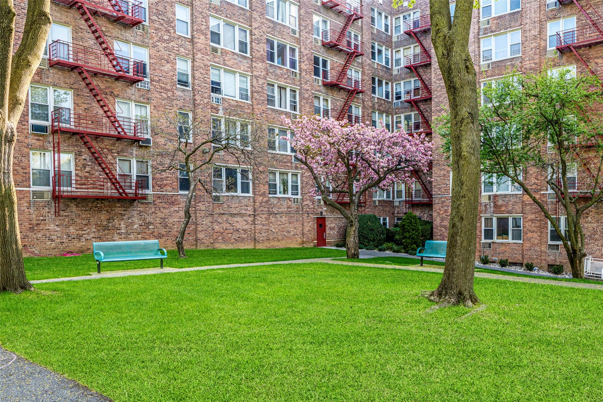 333 Bronx River Road #123, Yonkers, New York image 14