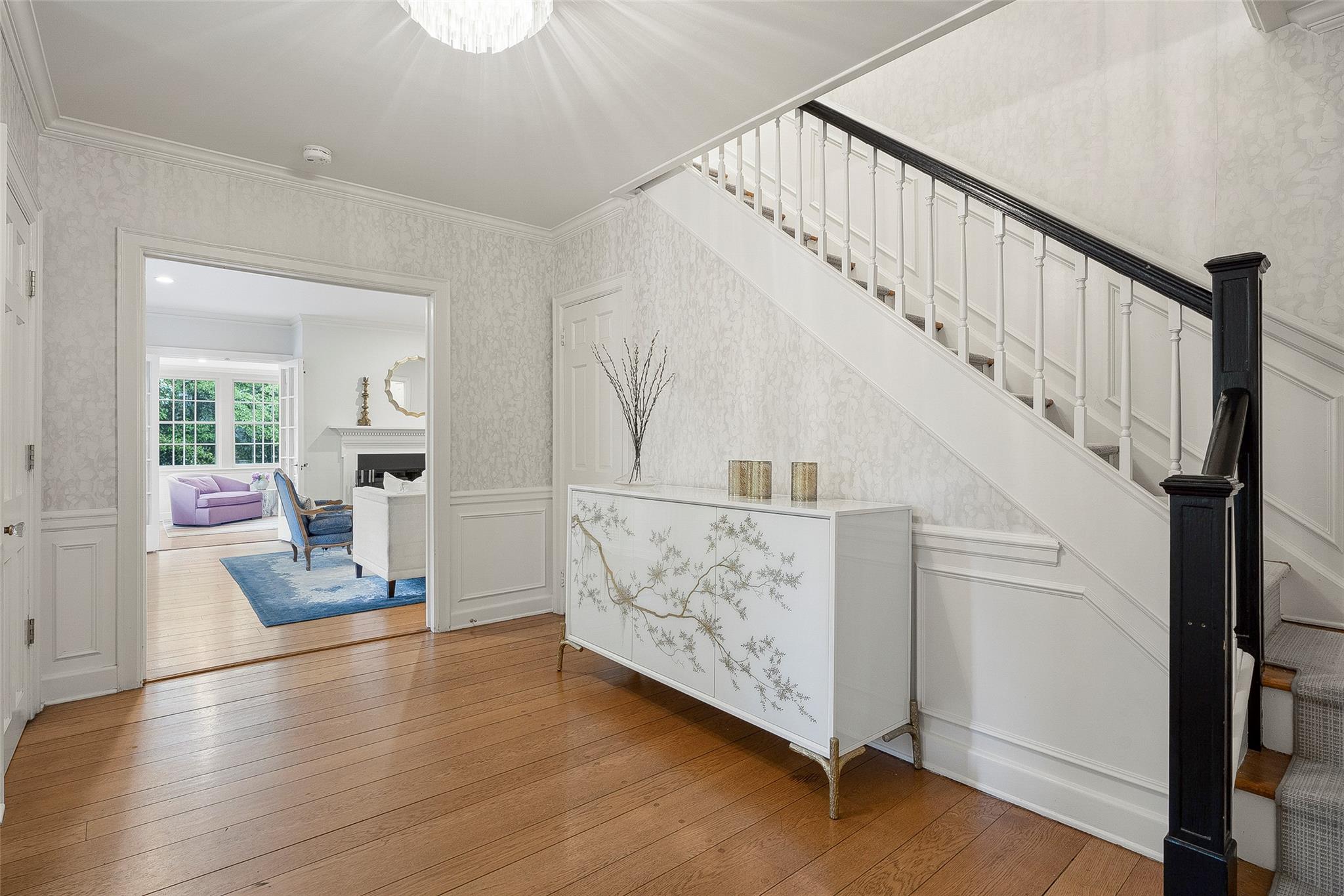34 Edgewood Avenue, Larchmont, New York image 5