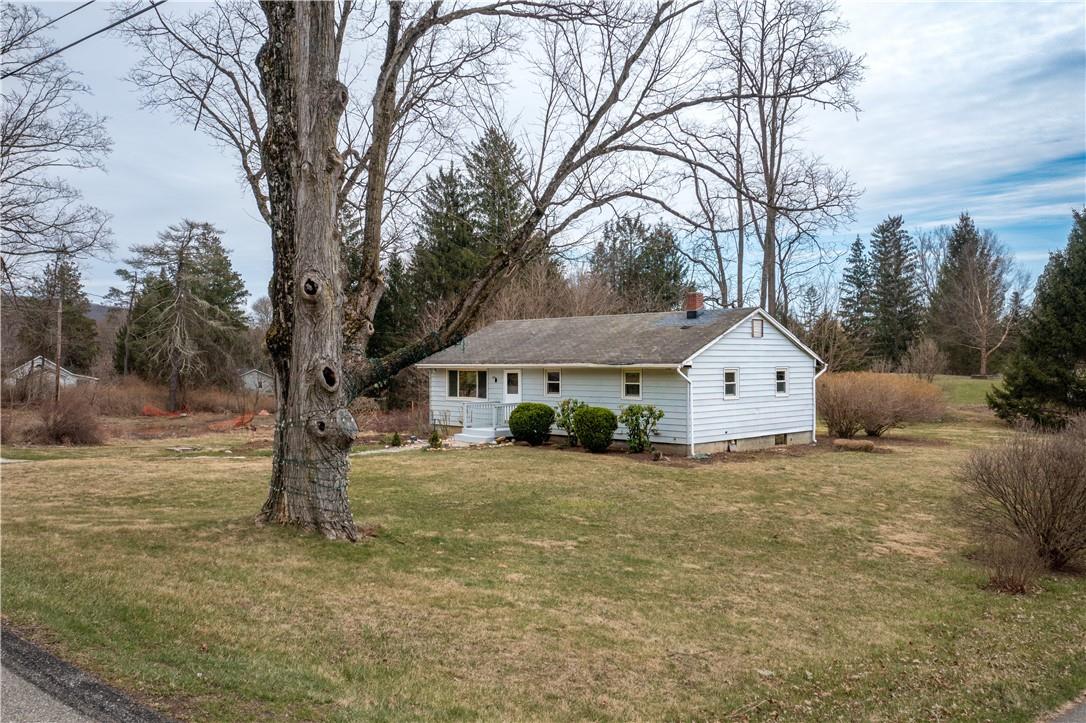 Rental Property at Dykeman Street, Pawling, New York - Bedrooms: 3 
Bathrooms: 2 
Rooms: 5  - $3,000 MO.