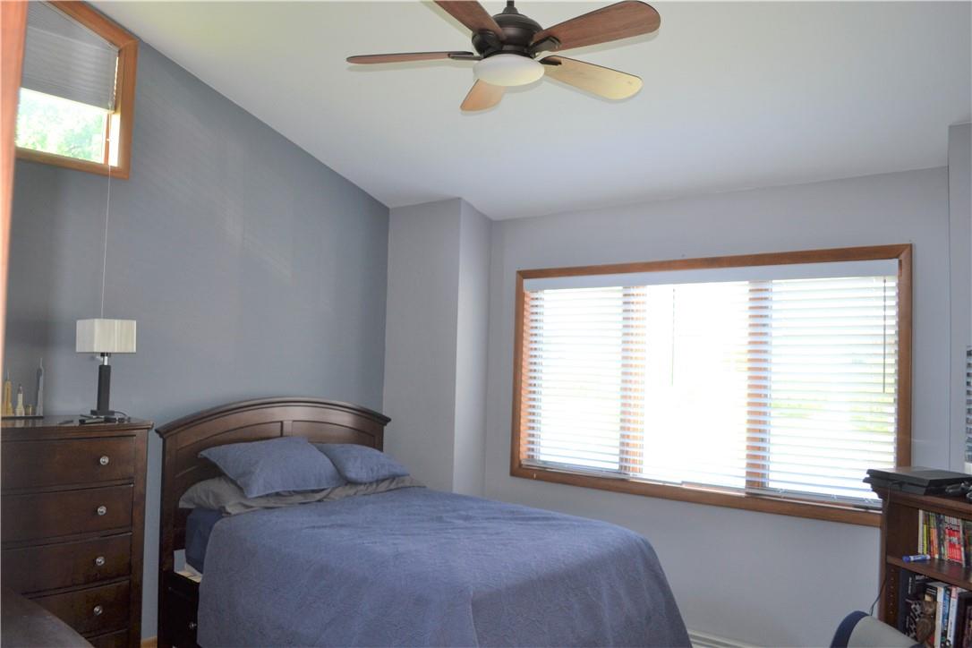 19 Maple Crest Drive, Peekskill, New York image 19