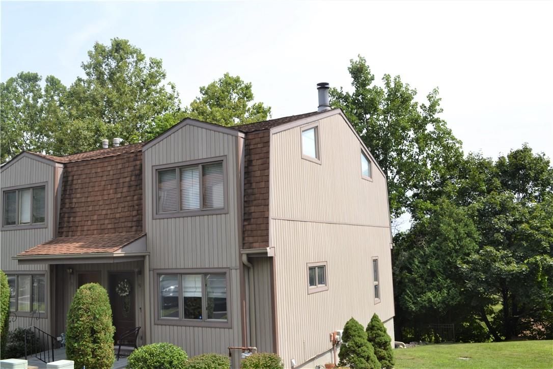 19 Maple Crest Drive, Peekskill, New York image 1