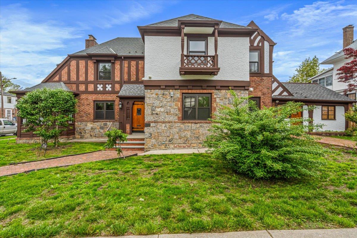 164-03 33rd Avenue, Flushing, New York image 36