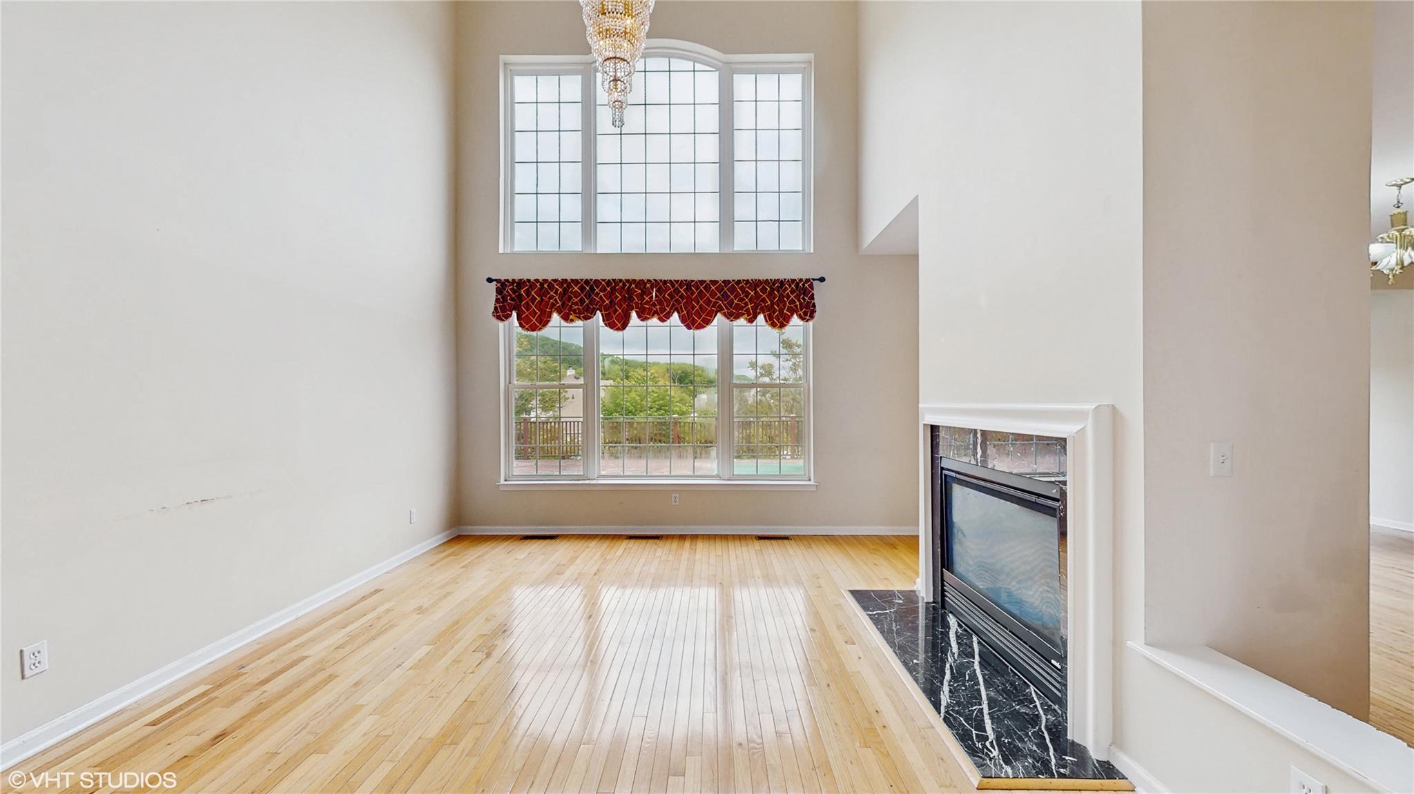 3 Caledonia Circle