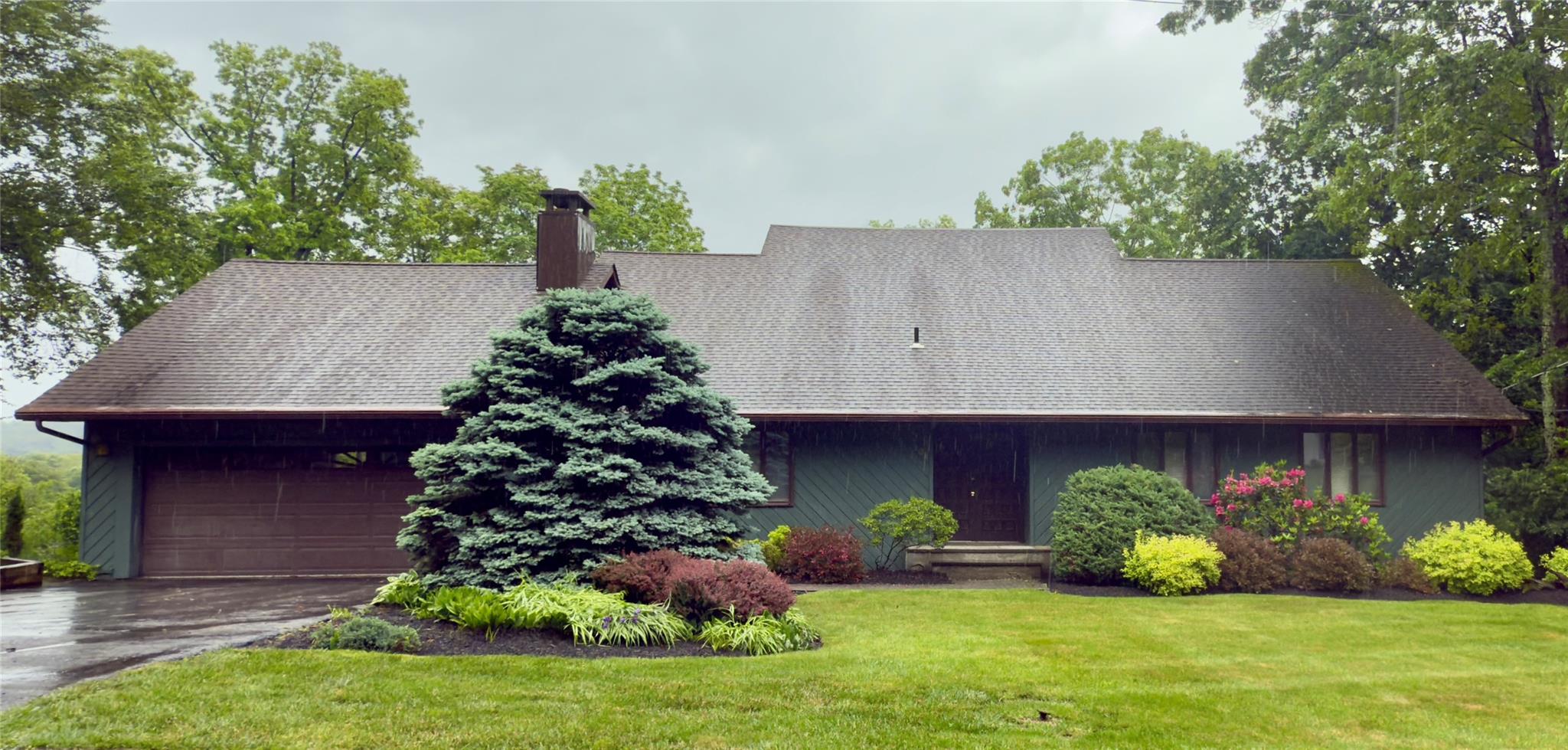 34 Brentwood Drive, Poughkeepsie, New York image 2