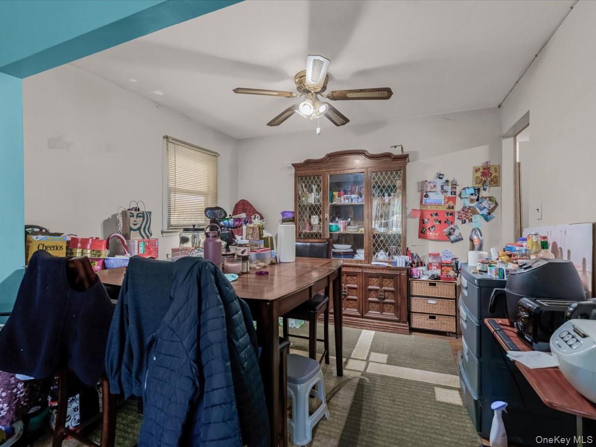 1543 Sweetman Avenue