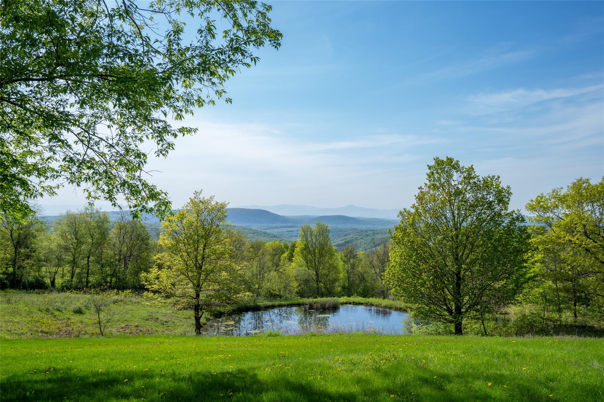 Charlie Hill Road, Millerton, New York - 4 Bedrooms  
5 Bathrooms  
9 Rooms - 