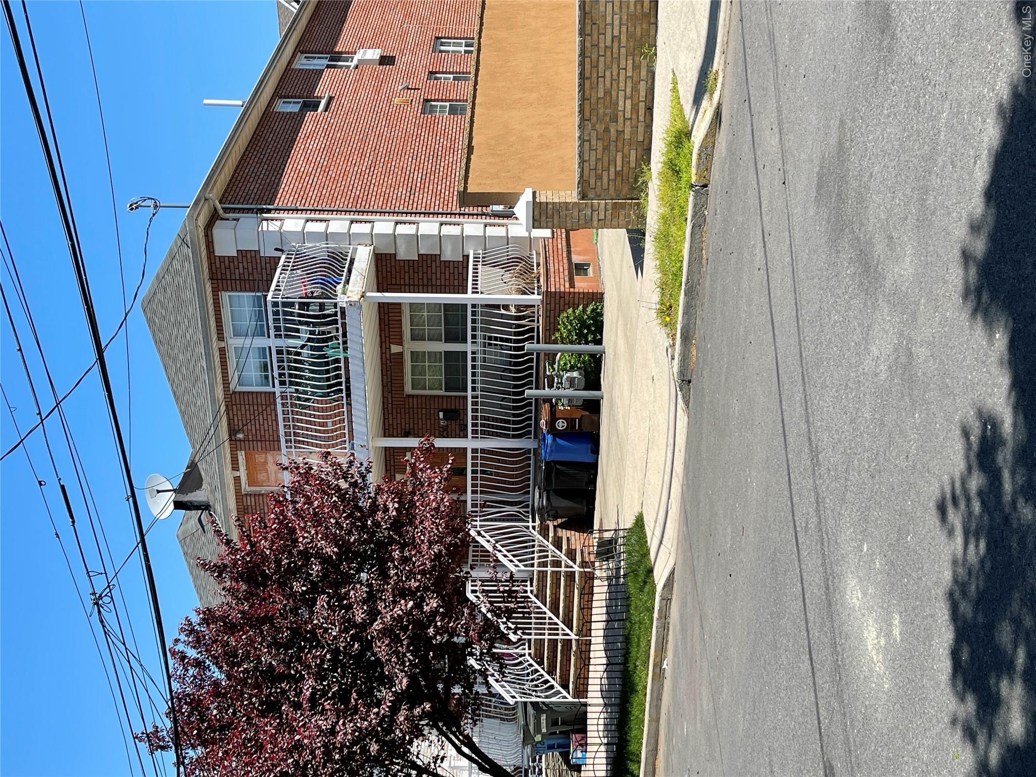 234A Hosmer Avenue