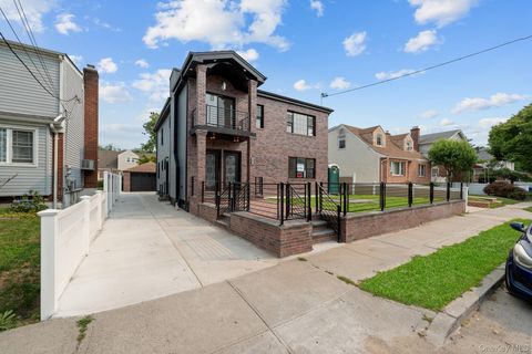 Multifamily For Sale - 14027 247th Street<br/> Queens County, Rosedale, NY 11422