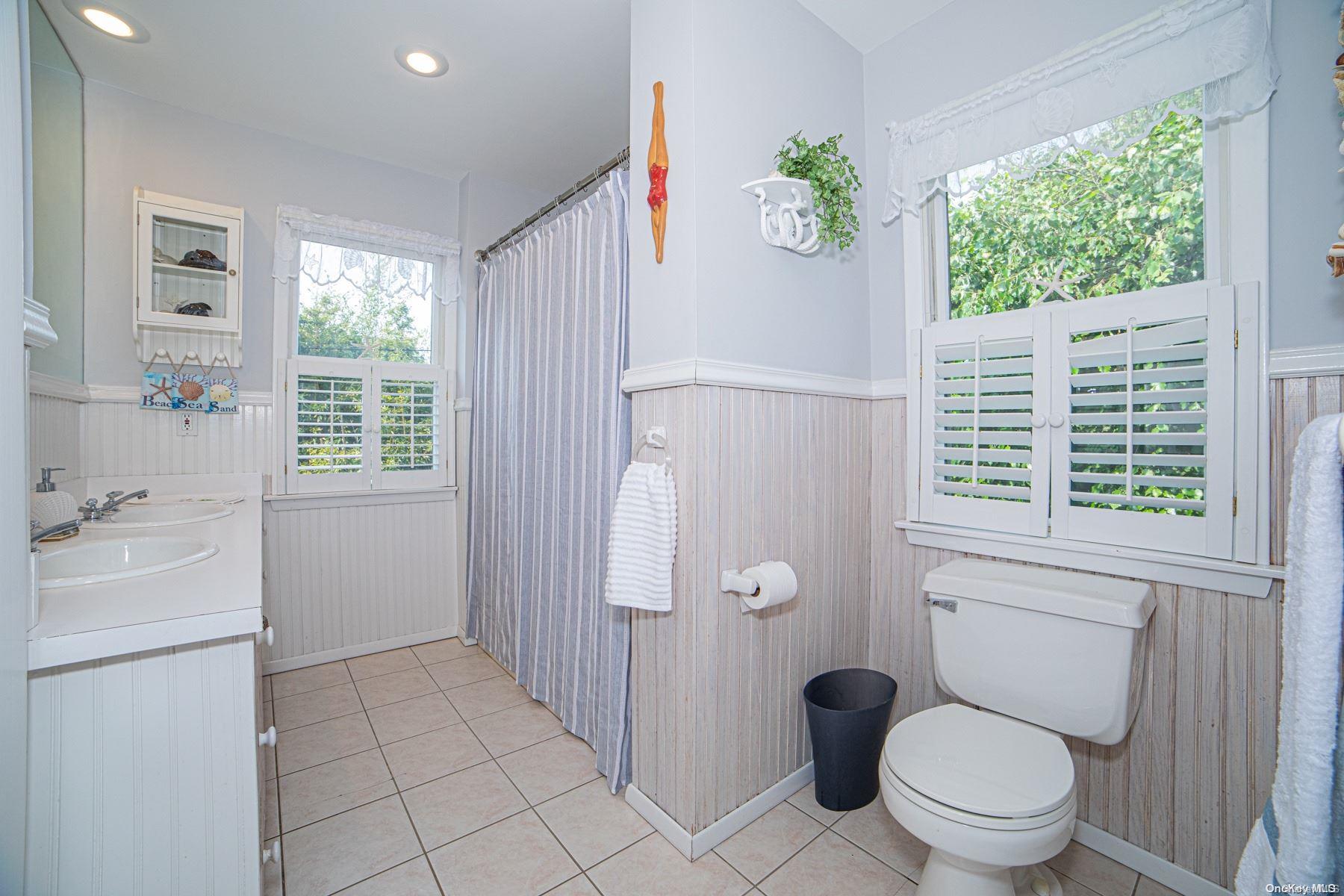 917 E End Walk, Atlantique, New York image 21
