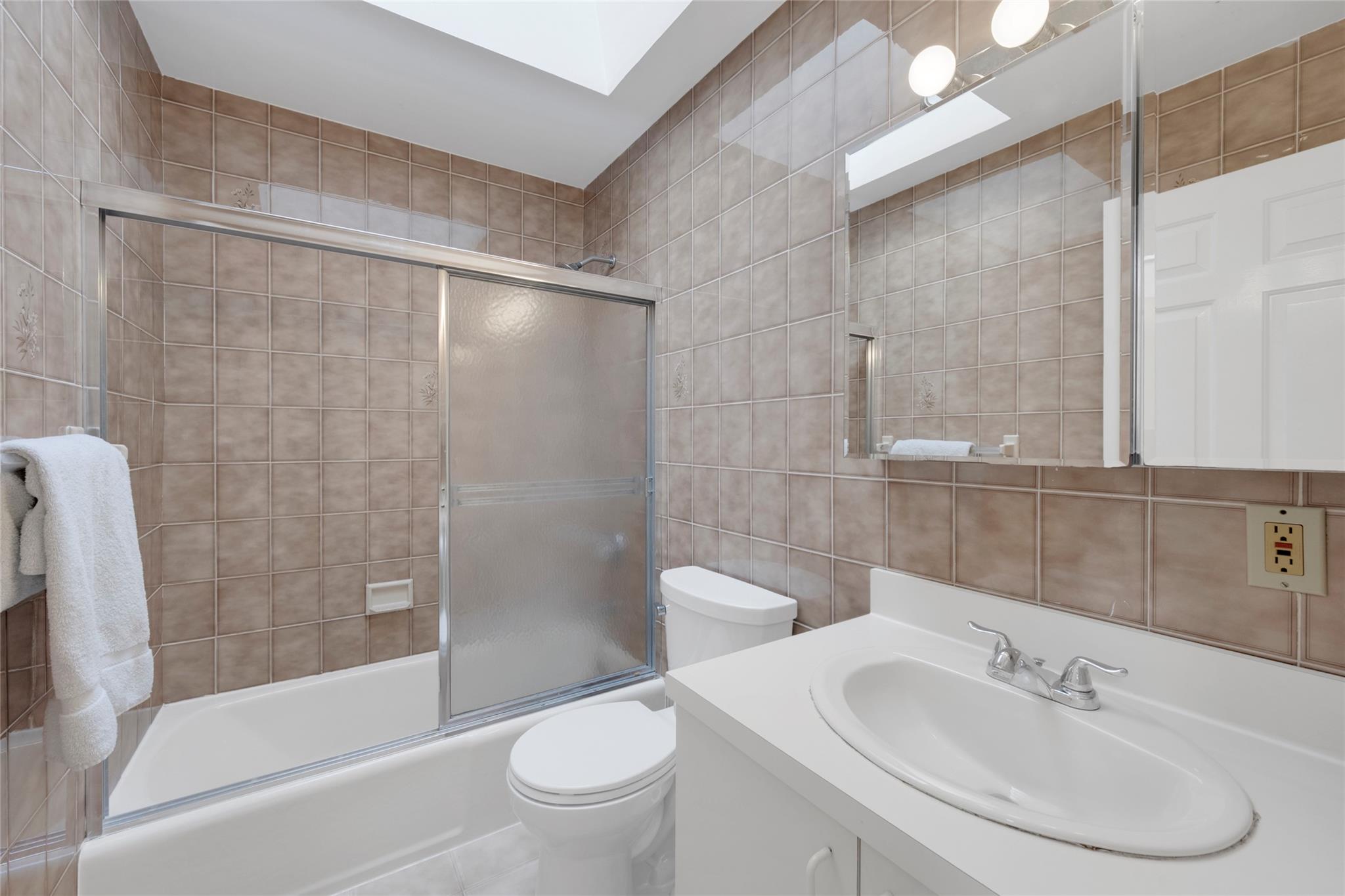 155 Barton Road, White Plains, New York image 21