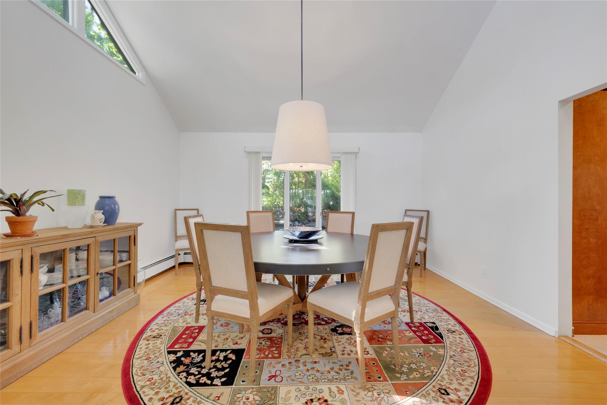155 Barton Road, White Plains, New York image 4