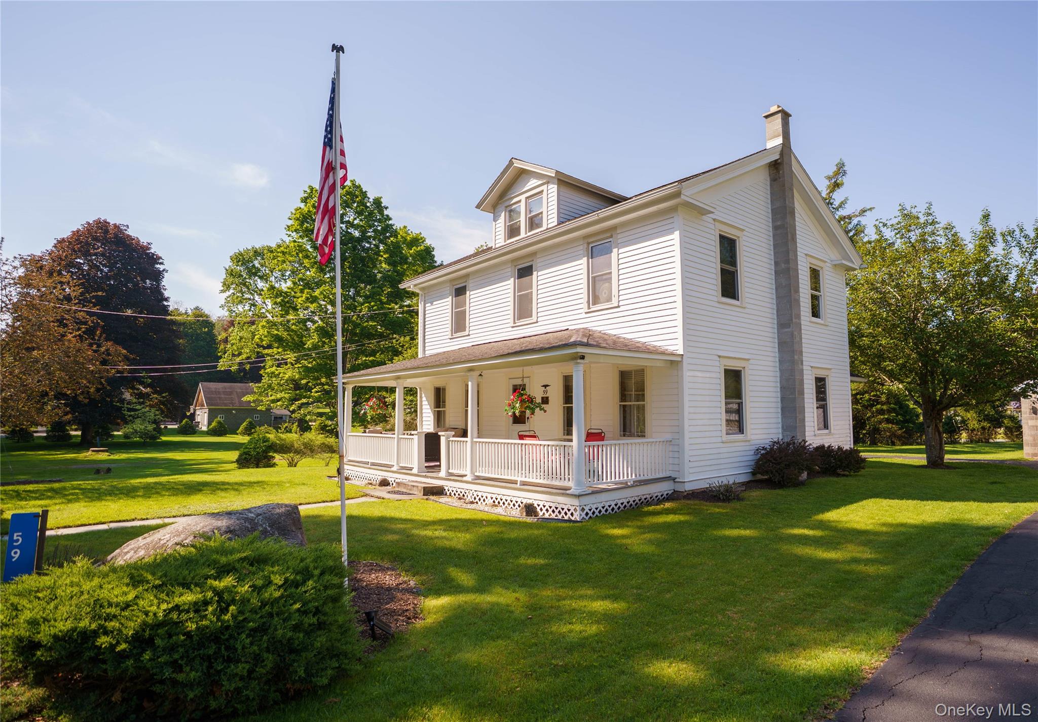 59 2nd Avenue