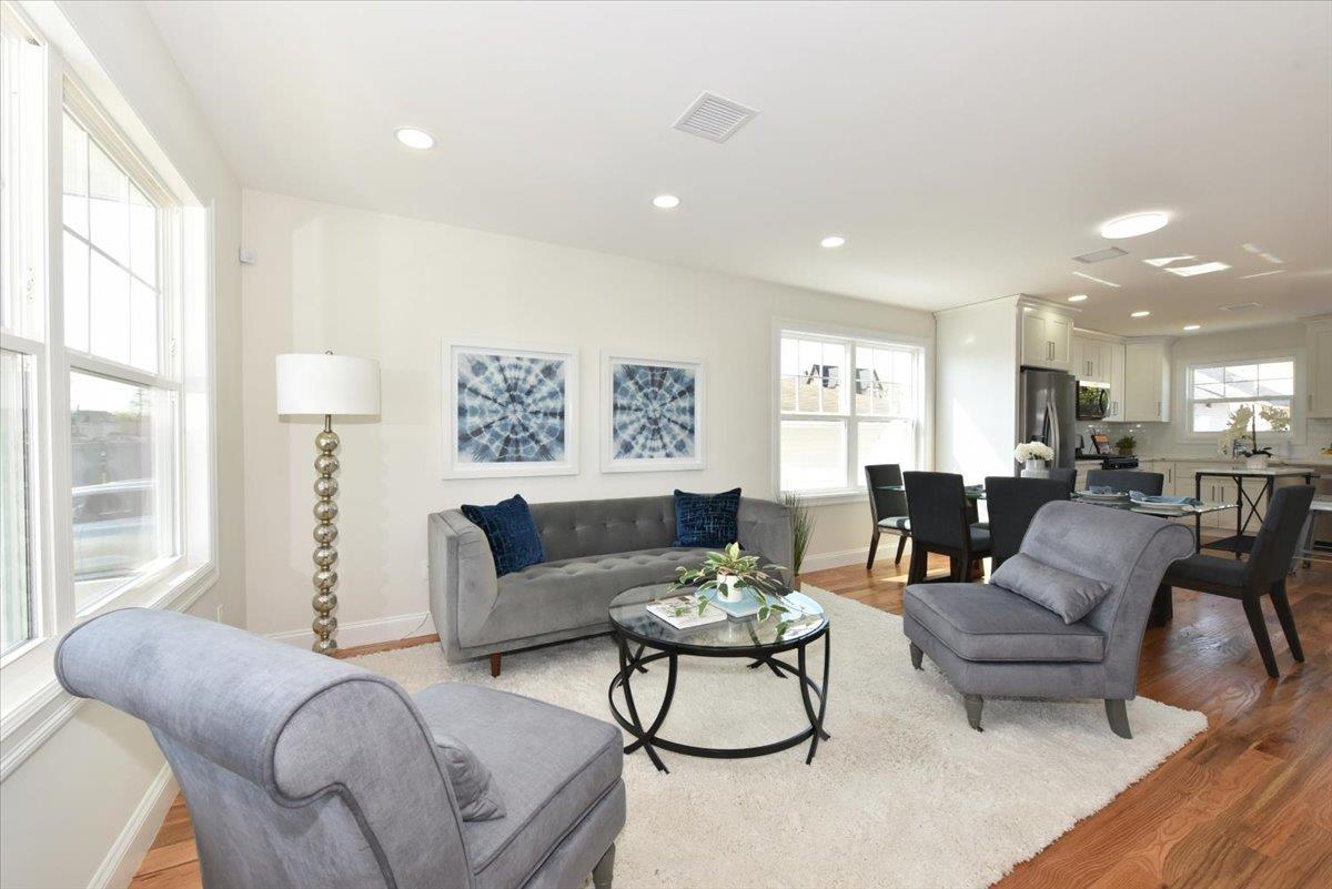 53 Hewlett Street, Hempstead, New York image 3
